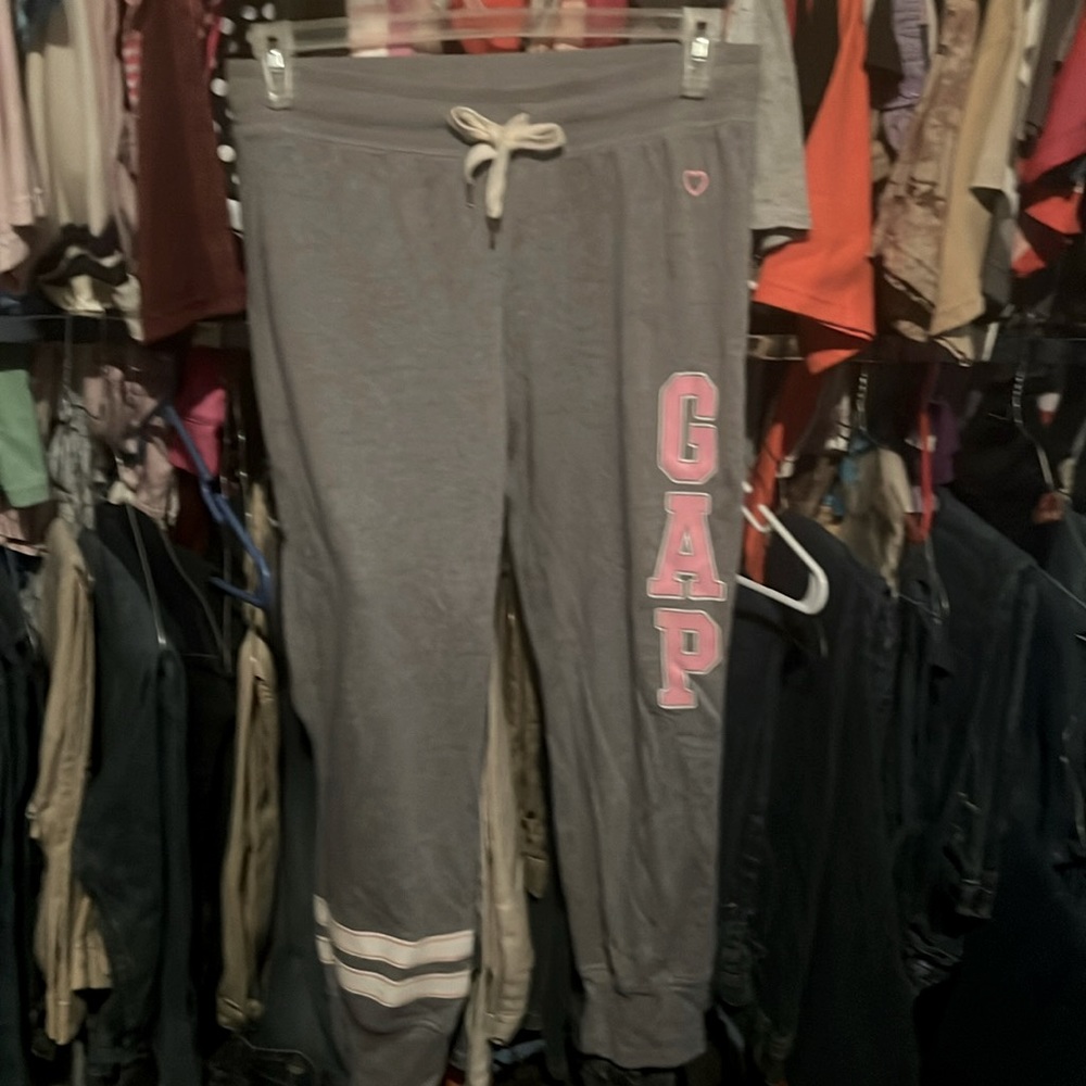 Gap joggers